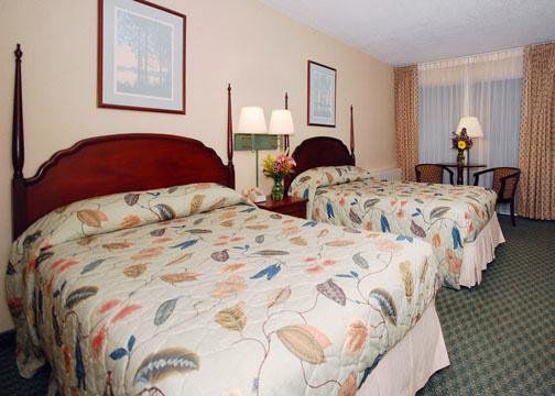 Econo Lodge Inn & Suites Augusta Habitación foto